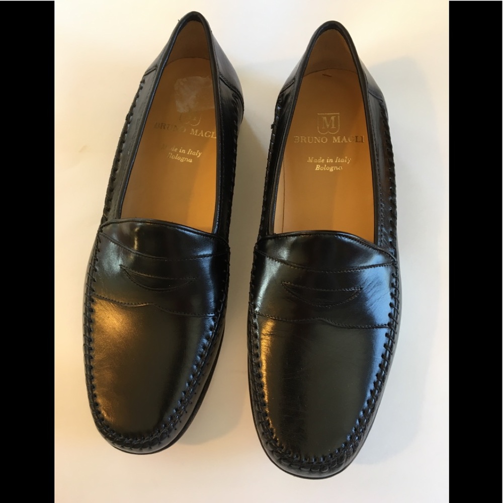 Bruno Magli black leather loafers 11 M